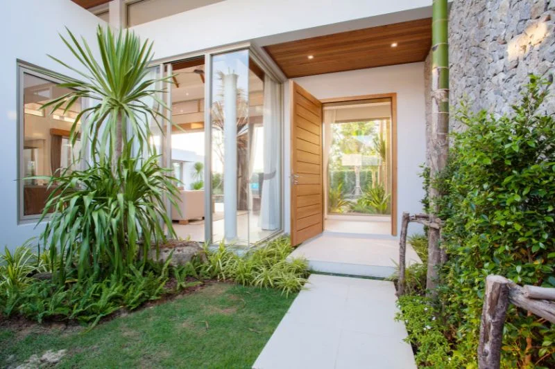Small Garden Design Tips: Maximize Space and Beauty 3 Best 30+ Small Garden Design Tips